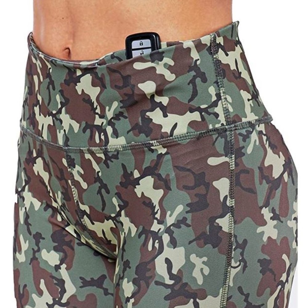 Camouflage Yoga leggings V shaped back - Picture 3 of 6
